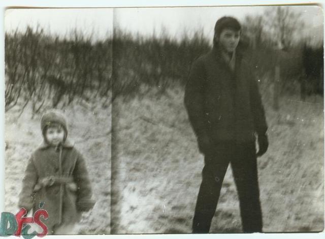 Przedwiośnie na plaży w Brzeźnie - pocz. lat 70.